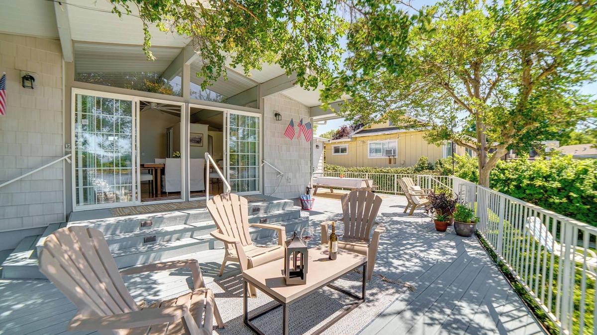 Lakeport House | Waterfront Lakeport Vacation Rental w/Boat Dock!