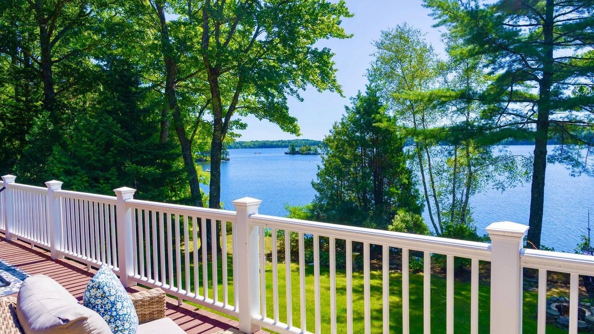 Franklin House | Waterfront "Lakeside Living"! Close to Acadia-Schoodic Point+Bar Harbor-Pets ok