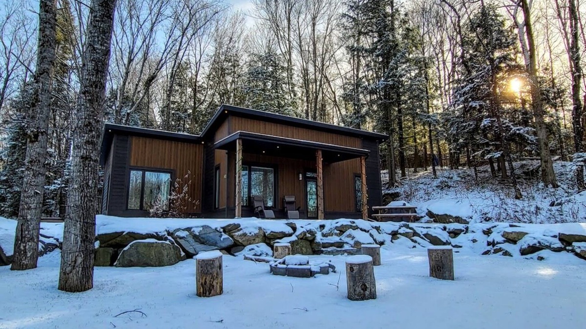 Cheneville Cottage | Waterfront Luxury chalet II-Lac Simon