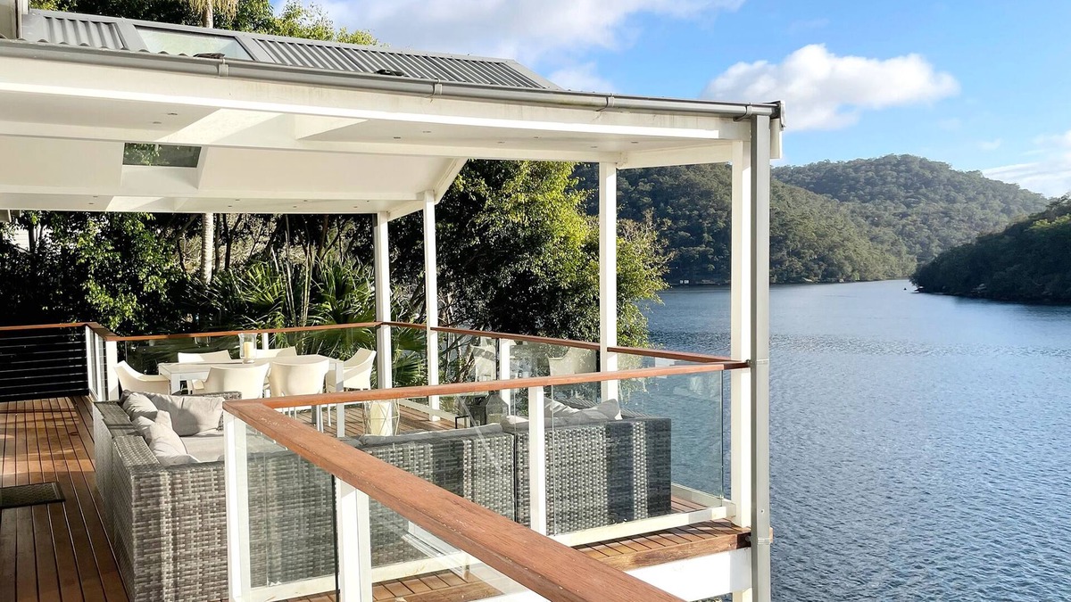 Berowra Waters House | Waterfront modern property w/boat, outside hot tub, SUPs, kayaks, fishing equip