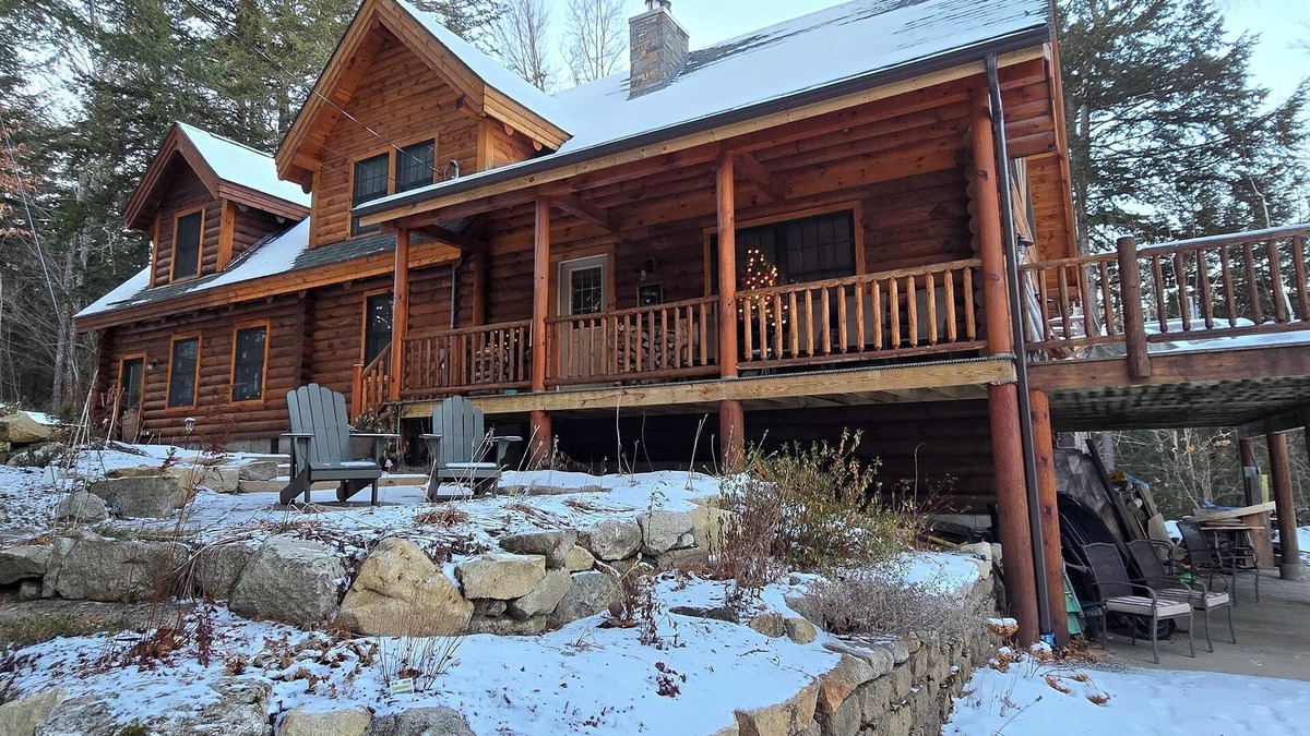 Hebron House | Waterfront Newfound Lake Spacious 4 Season Log Home near water's edge 5 Bedroom