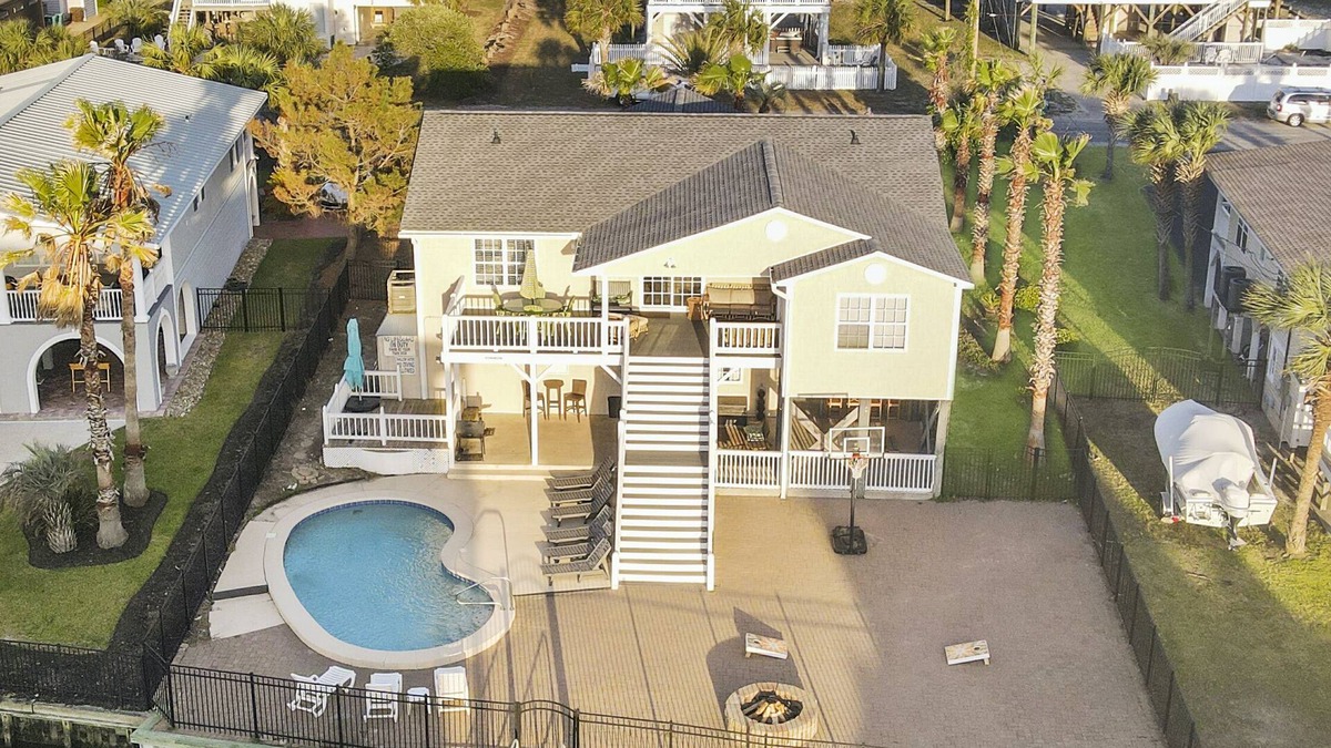 Inlet Harbour House | WATERFRONT on CANAL with INLET & OCEAN VIEWS, private pool & dock!