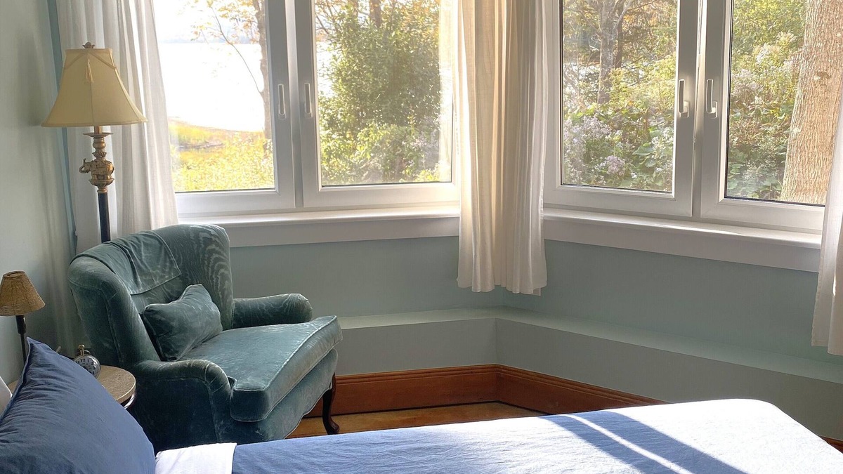 Pomquet Apartment | Waterfront One Bedroom Apartment