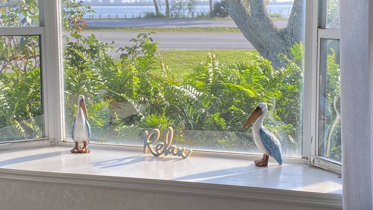 Grant-Valkaria House | Waterfront Paradise Found! 1/2 acre Pets Welcome!
