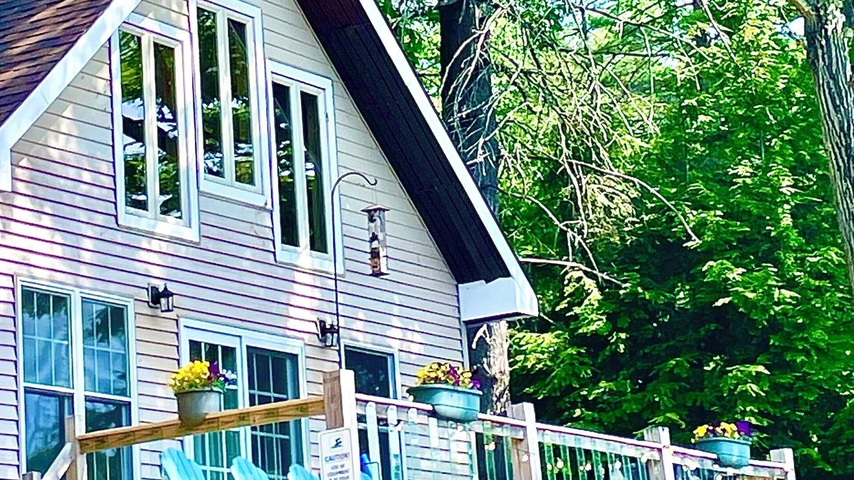 Corinth House | Waterfront paradise, hot tub. Saratoga/Lake George. Super clean & sanitized.