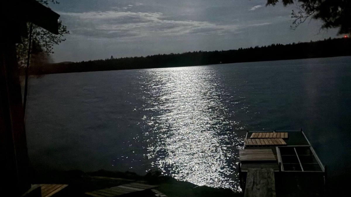 Abbot Cabin | WATERFRONT PARADISE w/incredible views.