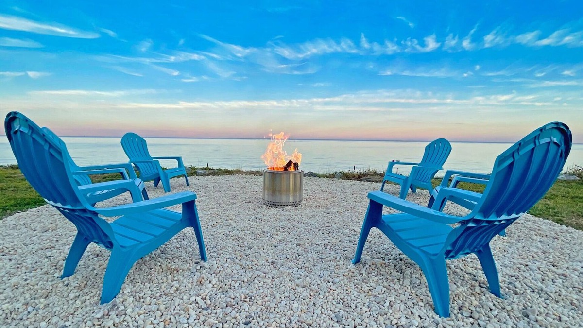 Reedville House | Waterfront,Private Beach,Chesapeake Bay,Kayaks, Paddleboards,Sunrises,Wildlife