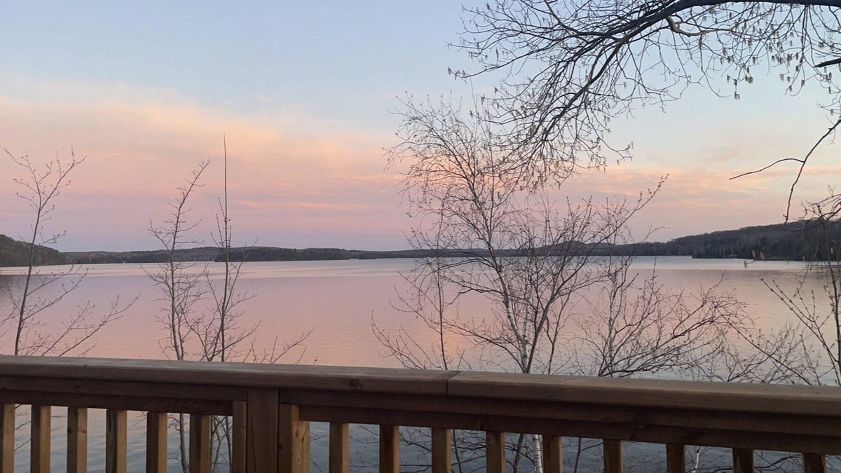 Hastings Highlands Cottage | Waterfront private new cottage in Papineau Lake
