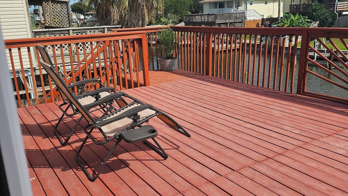 Flour Bluff House | Waterfront property.Little Diamond on the Bluff. 3/2 home in Corpus Christi, TX.