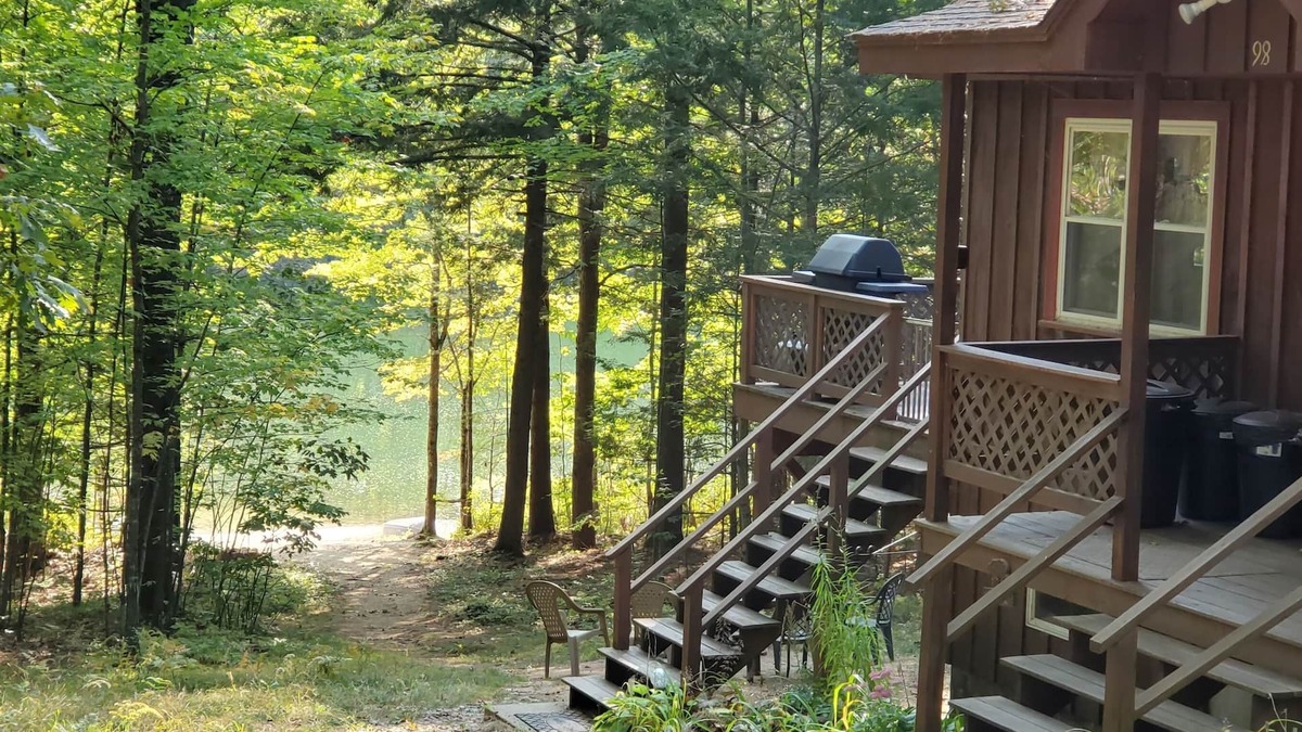 Denmark Cabin | Waterfront Quaint Maine Cabin