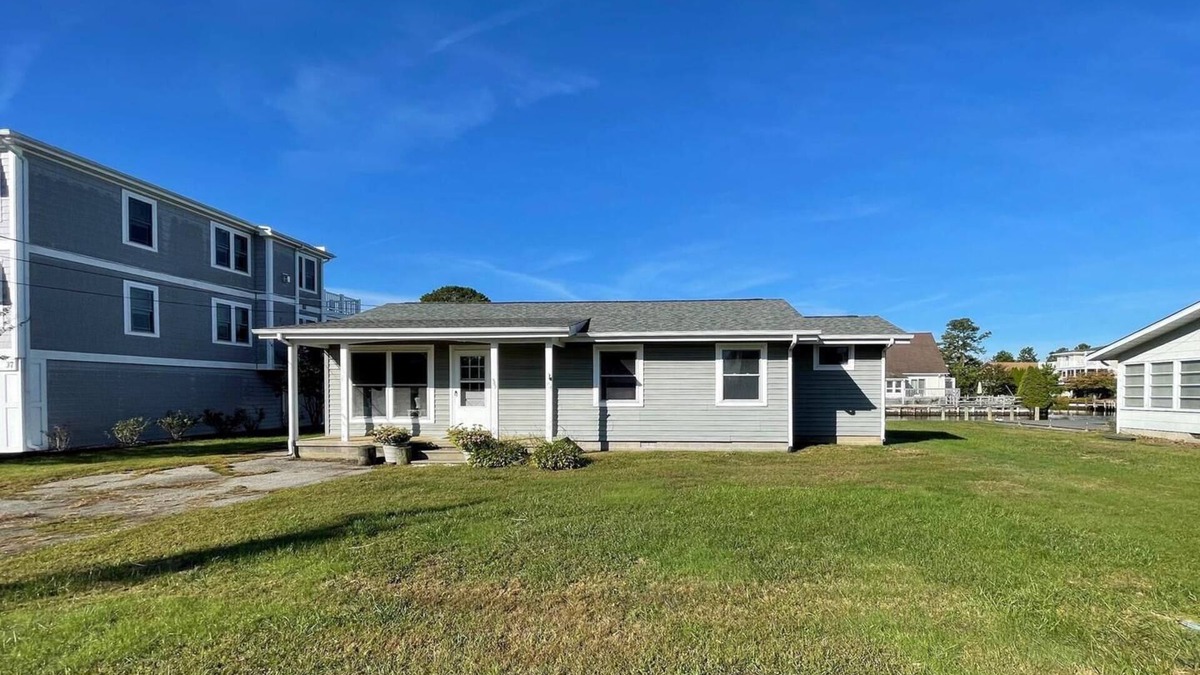 South Bethany Harbor House | Waterfront Rancher in South Bethany