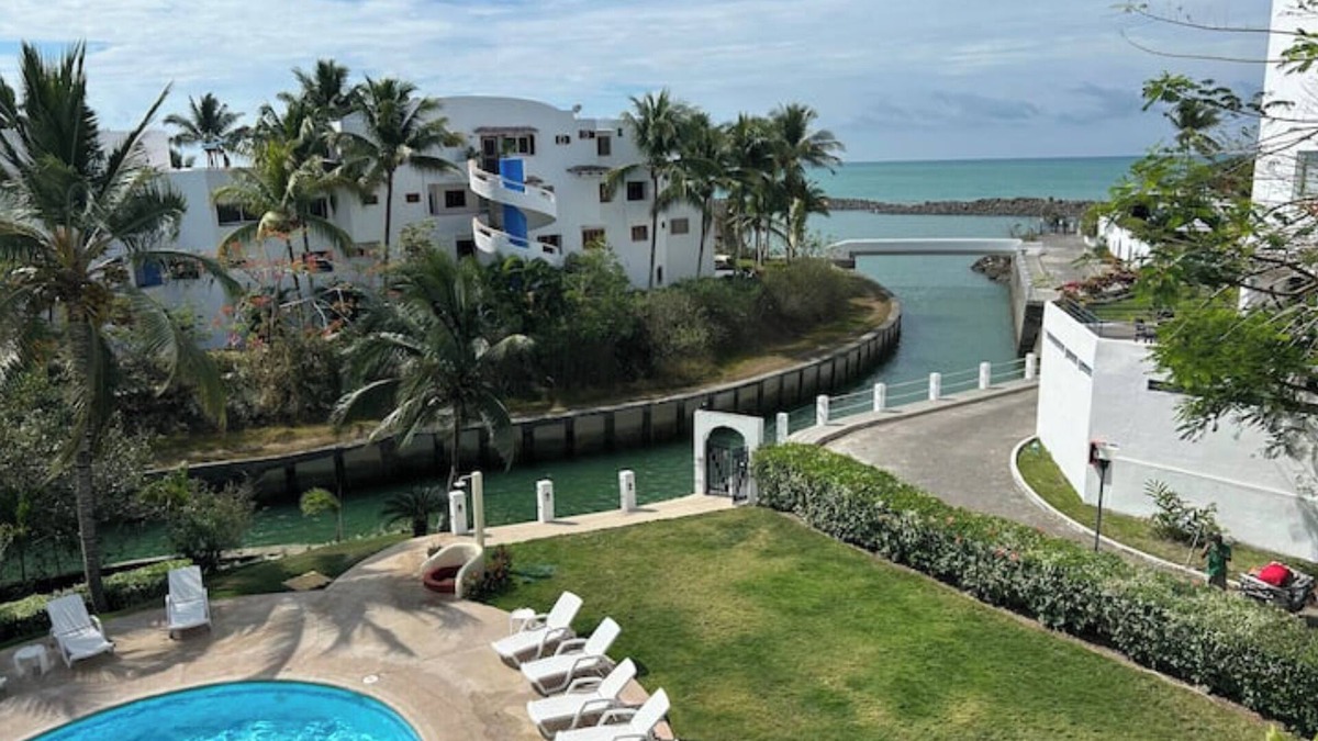 Same Apartment | Waterfront retreat in Casablanca