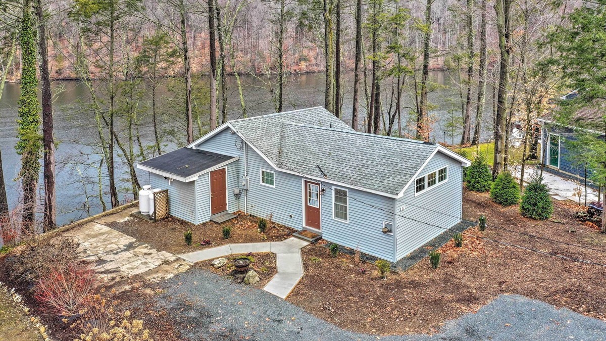 South Britain House | Waterfront Retreat w/Boat Dock & Fire Pit!