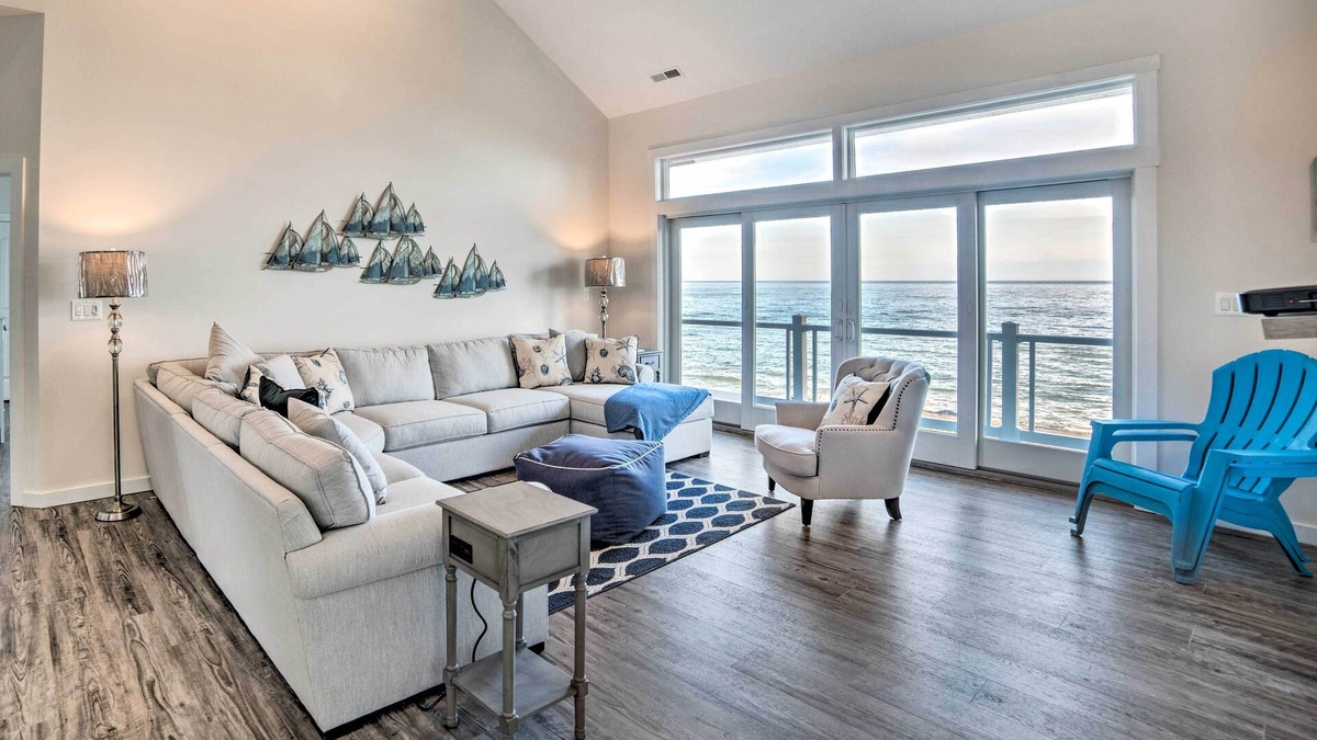 Point Lookout House | Waterfront Scotland Beach Retreat w/Private Beach