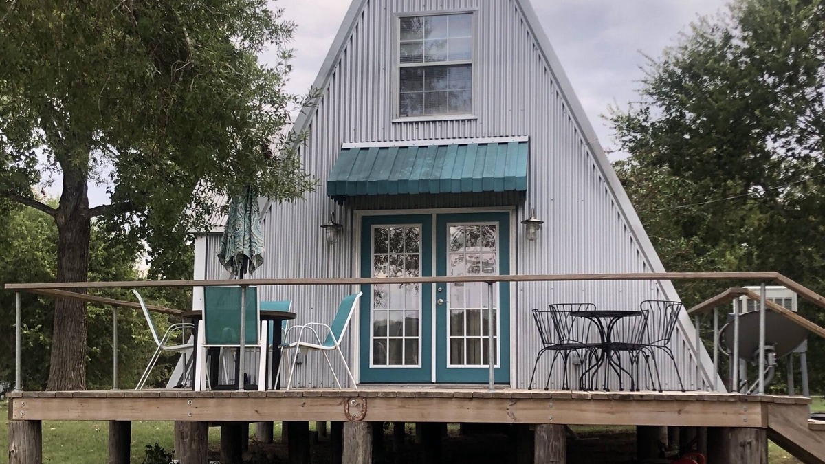 Smithville House | Waterfront Smithville River House