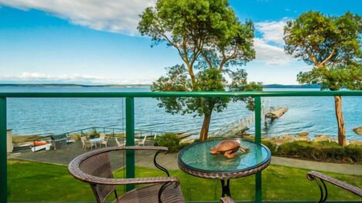 North Oyster Condo | Waterfront studio with stunning patio views!