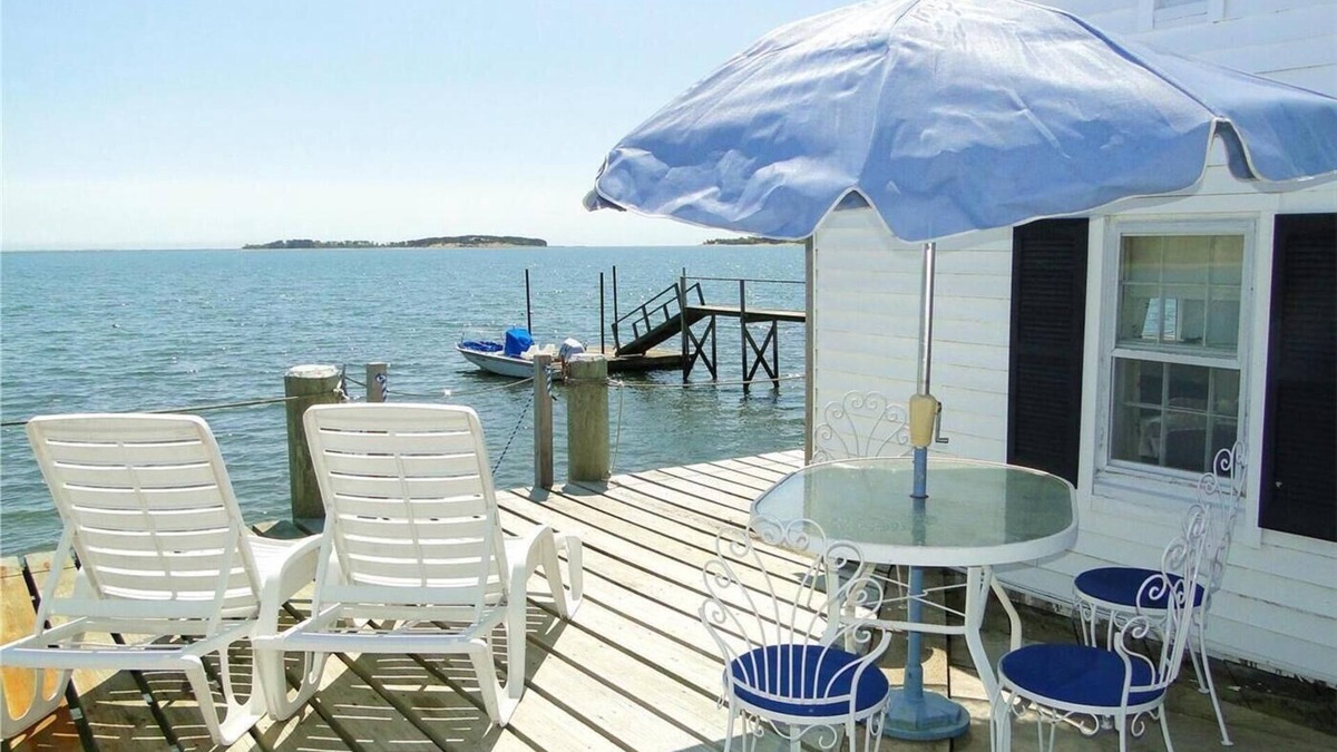 South Orleans Boat Rental | WATERFRONT -Topside Boathouse - Swim and Fish off the Deck !