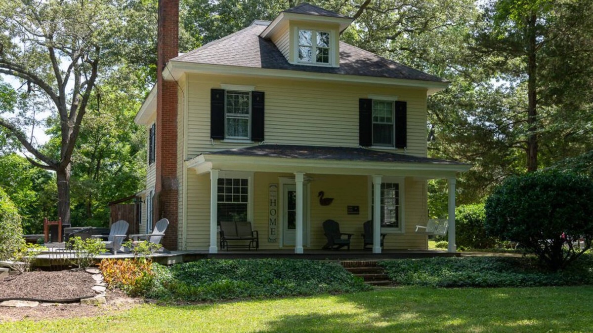 Golts Other | Waterfront venue on secluded 60 acres with 2 homes great for a family retreat