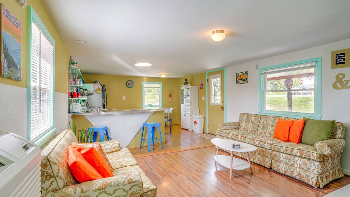 Rileyville Apartment | Waterfront Virginia Retreat w/Canoe, Pets Welcome