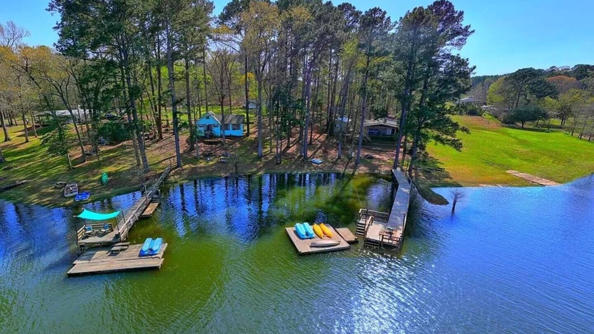 Negreet House | Waterfront with private dock ,boat ramp, paddle boats and Kayaks!nJust Listed!