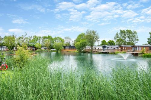 Malton House | Waterlily Lodge - Malton