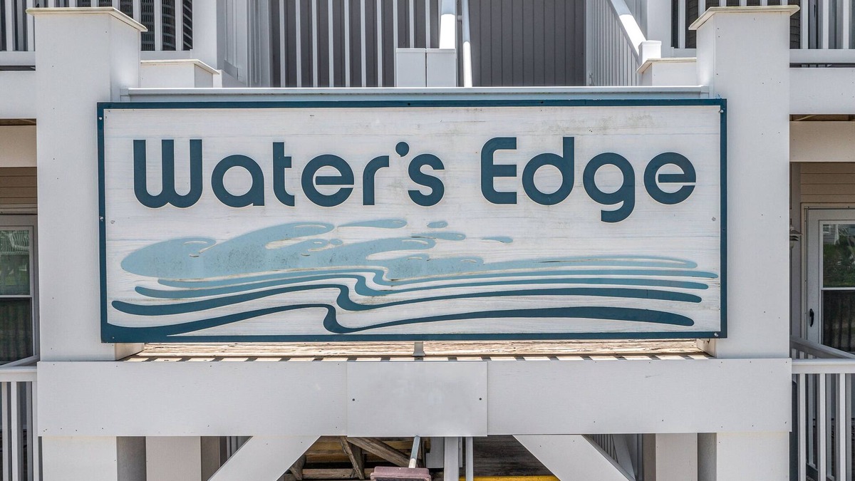 Holden Beach Condo | "Waters Edge 435-C" - Oceanfront Condo w/Community Pool, 2 Bedrooms/2 Bathrooms