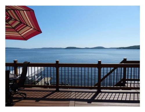 Merrimac House | Waters Edge Cottage