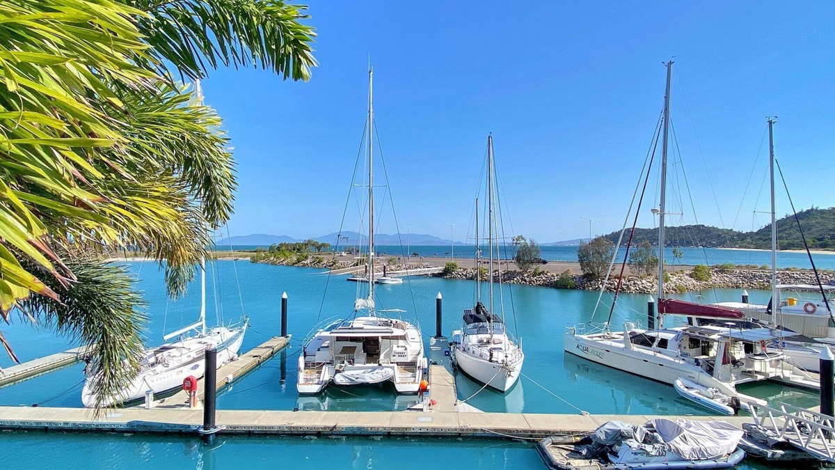 Nelly Bay House | Waters Edge Townhouse 4