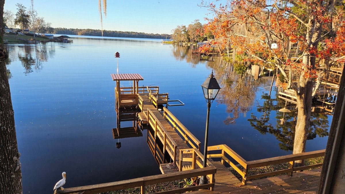 Telogia House | WatersEdge - Spacious 4-Bedroom 2-Bath Home on Lake Talquin Near Tallahassee
