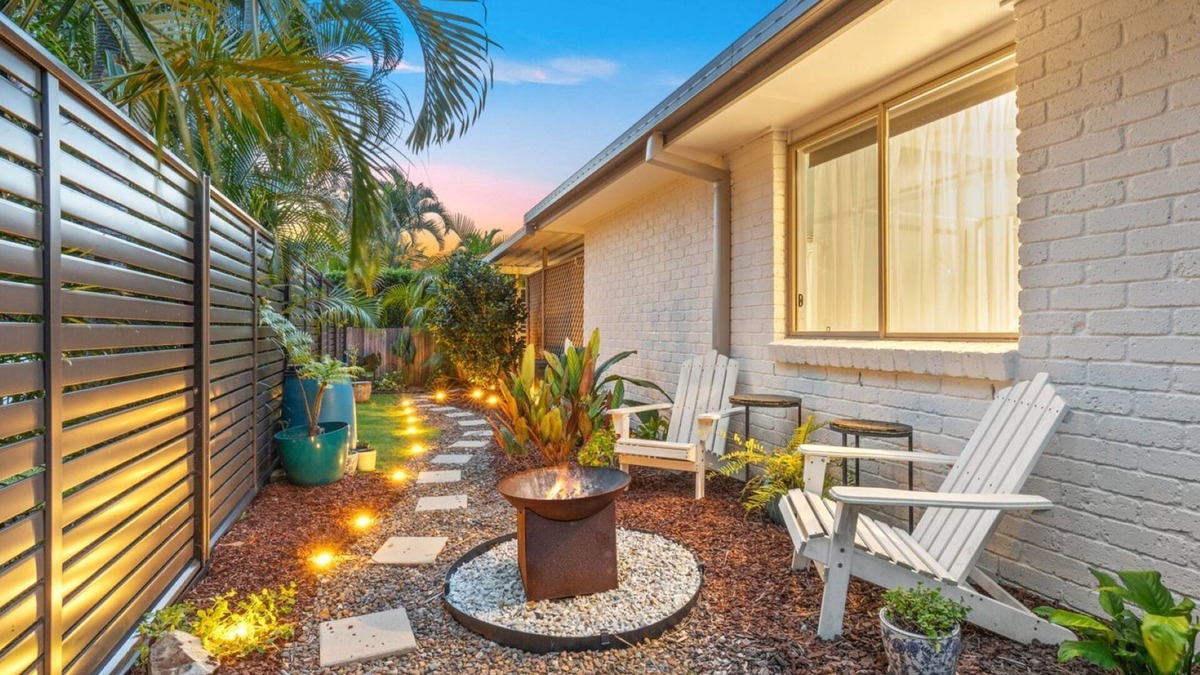 Pottsville House | Waterside Retreat Pottsville - Pet Friendly