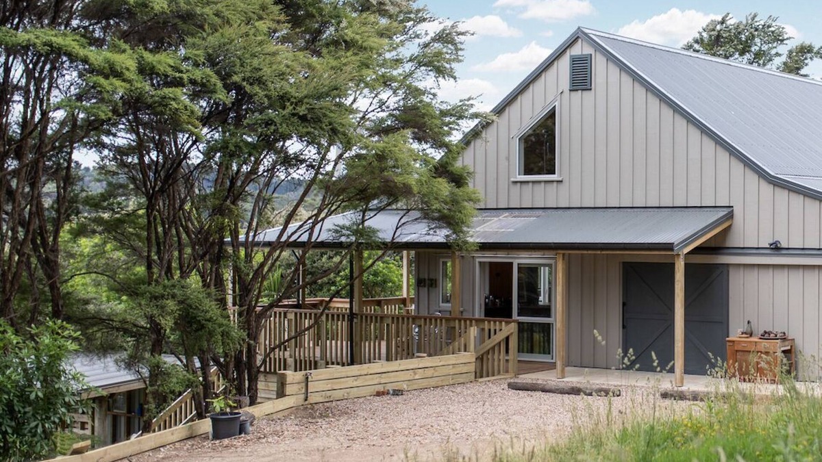 Omiha House | WATERSMEET | Coast & Country | WINTER DEAL - Stay for 3, Pay for 2