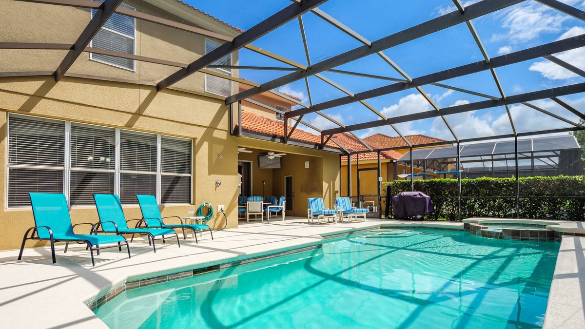 Watersong House | Watersong Heights, a Spacious 6 bedroom Villa on the Gated Watersong Resort