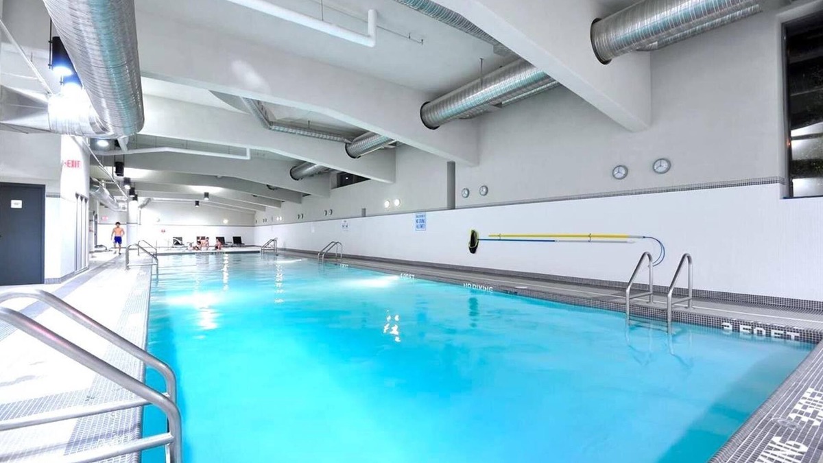 Crosstown Condo | Waterview Bright AC condo in vancouver 4 guests free parking
