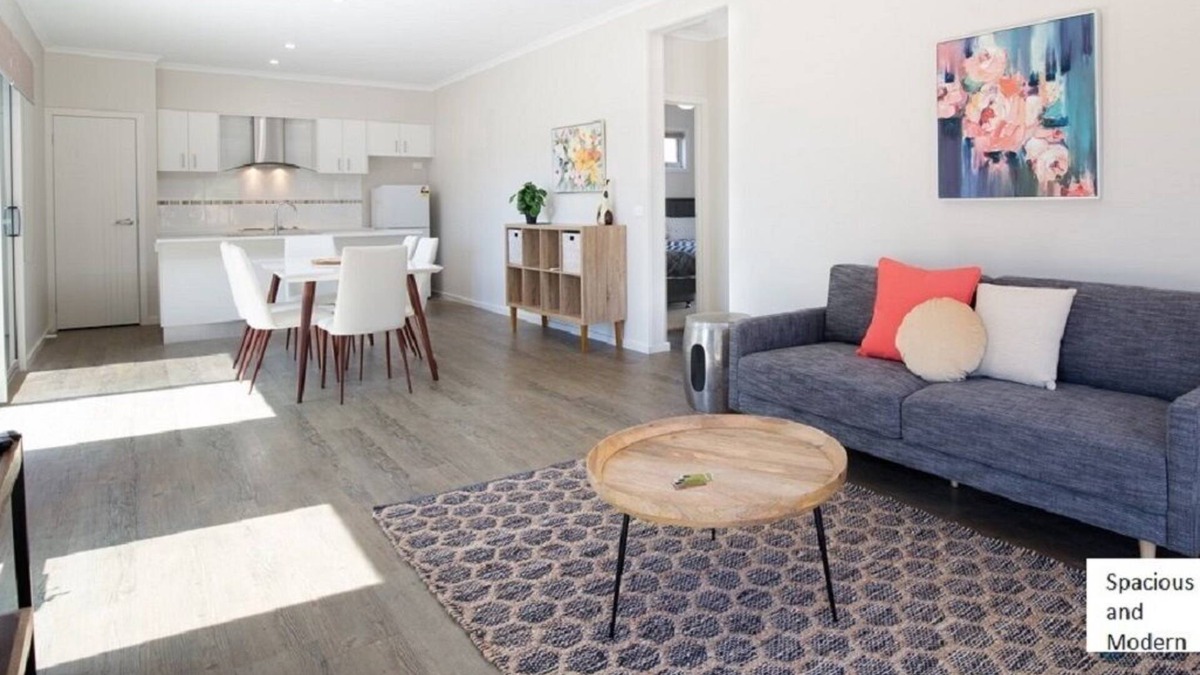 Homewood House | "Wattleseed" @ Yea Springs - affordable luxury right by the Railtrail