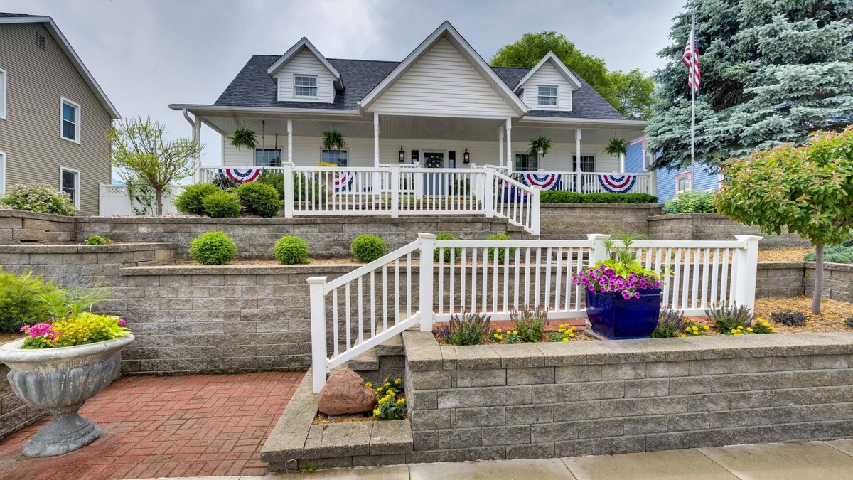 Waverly House | Waverly Vacation Rental w/Game Room & Patio!