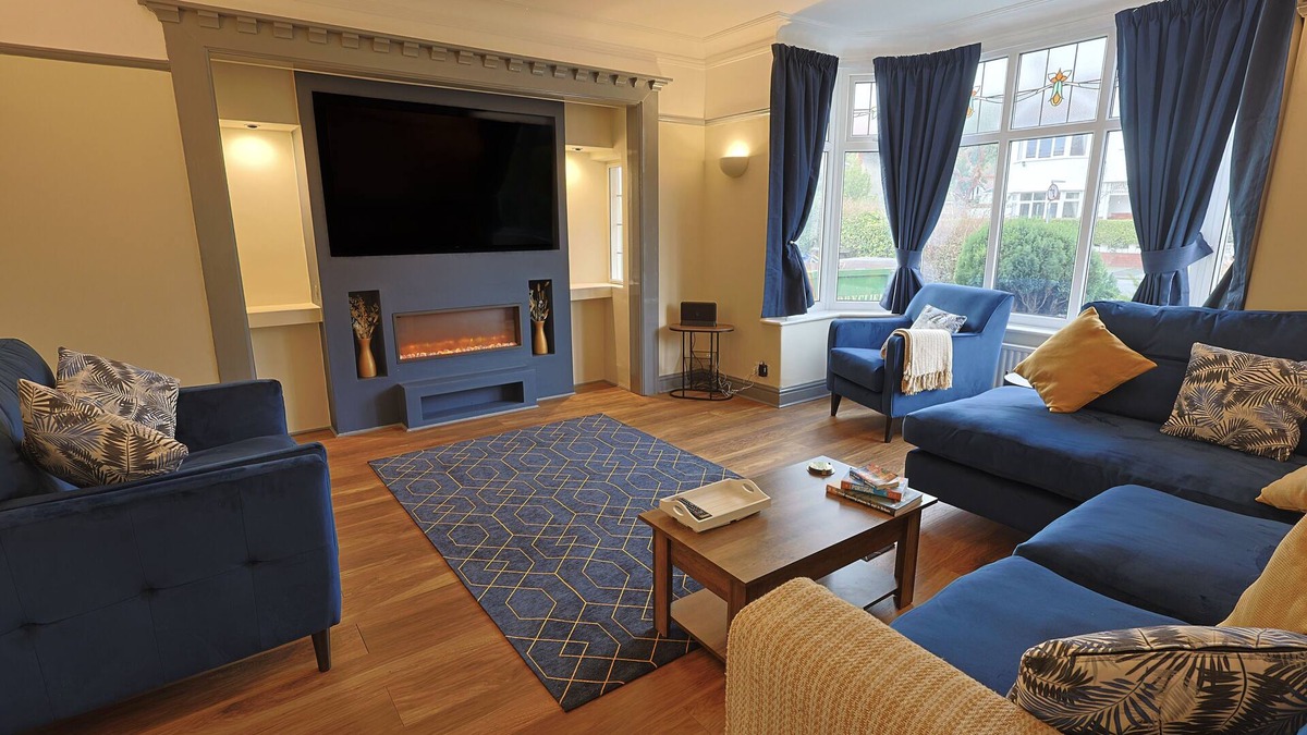 Rhos on Sea House | Waves of Memories Rhos on Sea