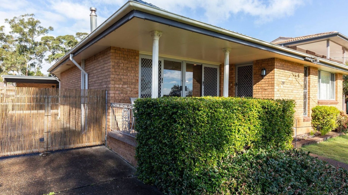 Hawks Nest House | Wayila - Riverfront - Pet Friendly