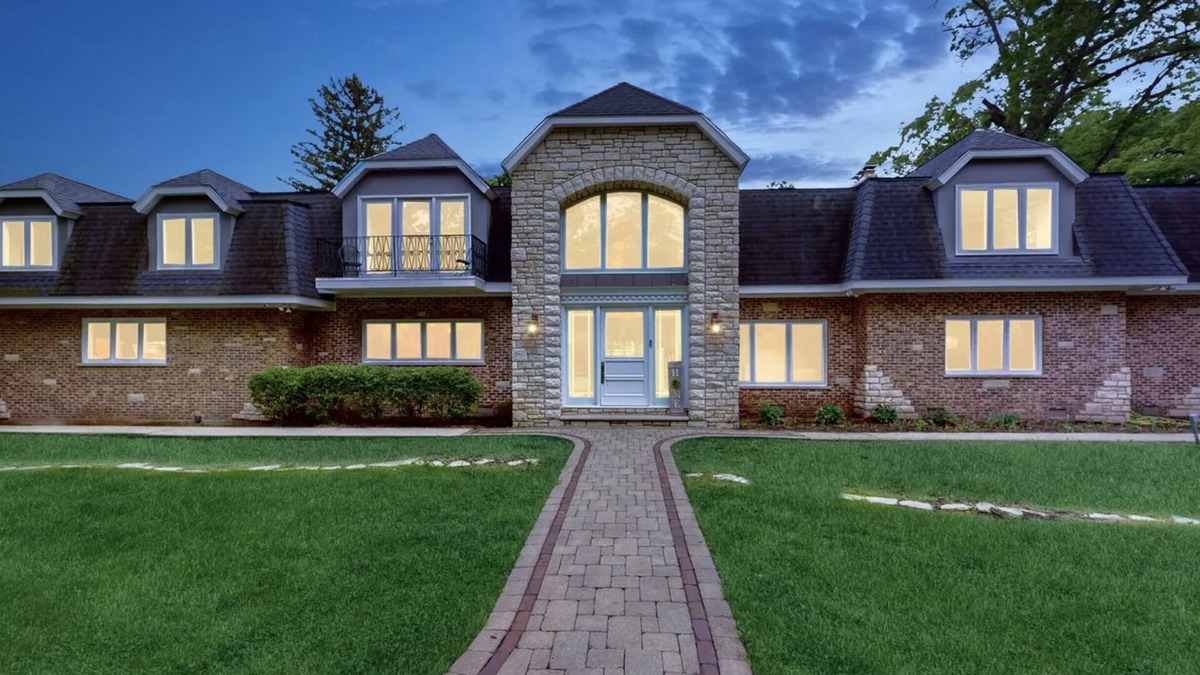 Wayne House | Wayne Woods Estate A Luxury 6 acre Villa