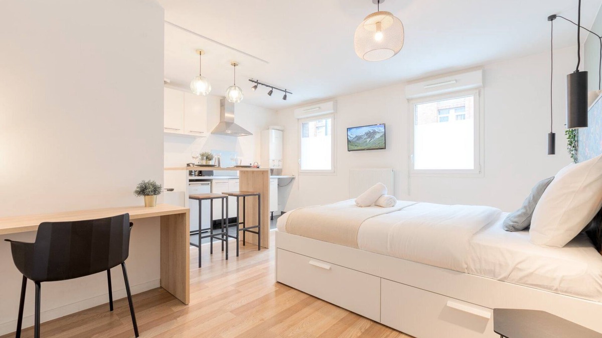 Wazemmes Apartment | Wazemmes - Functional studio with parking