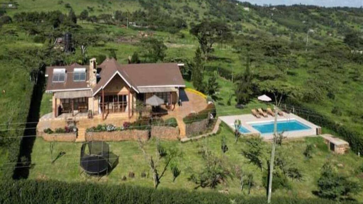 Ngong Villa | We have the perfect location for that much needed gateway.