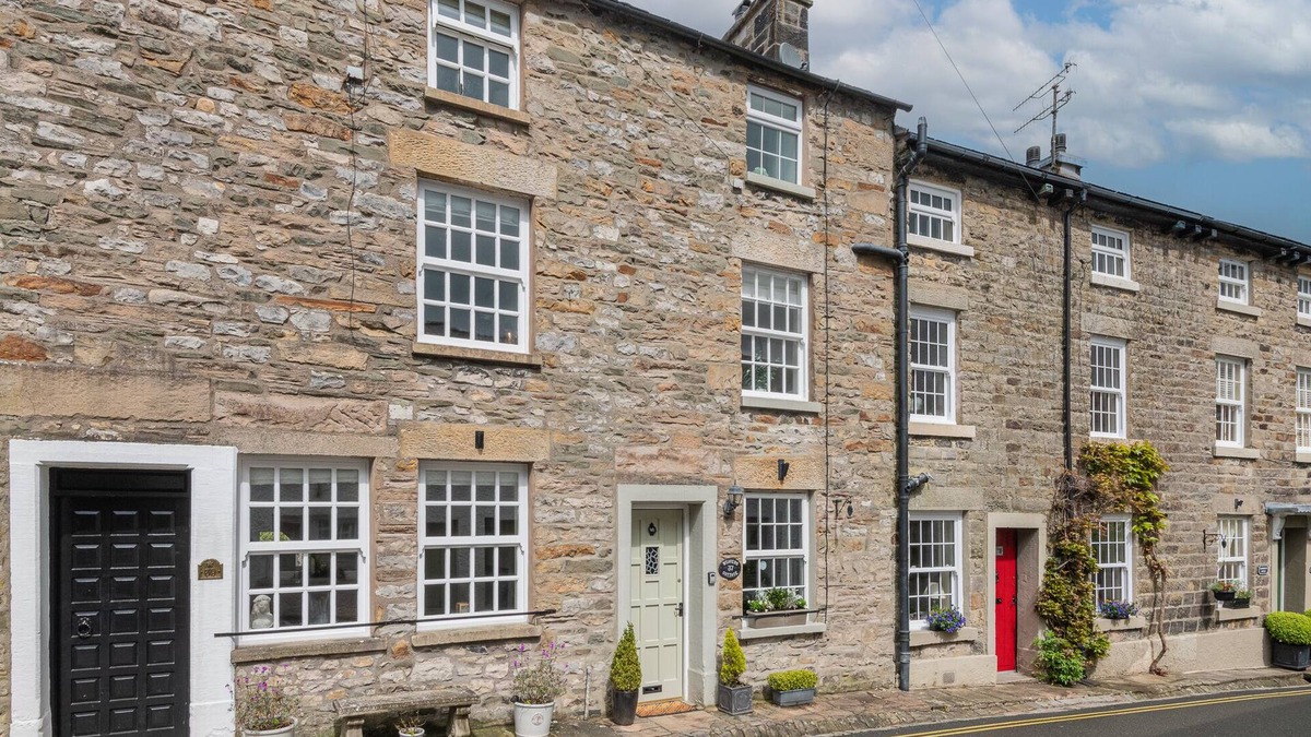 Kirkby Lonsdale House | Weavers Cottage, Newly converted luxurious retreat