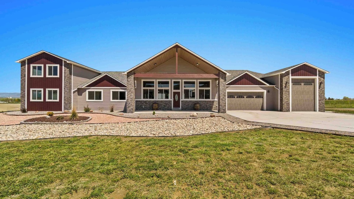 Longmont House | Wedding, Gathering Venue 100