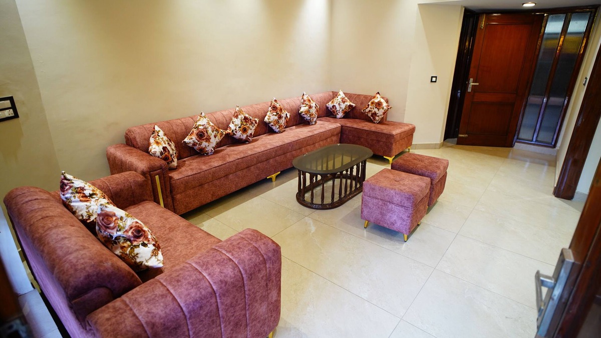 Delhi Villa | Wedding Stay, Relaxing Family Getaway, Short Duration Events