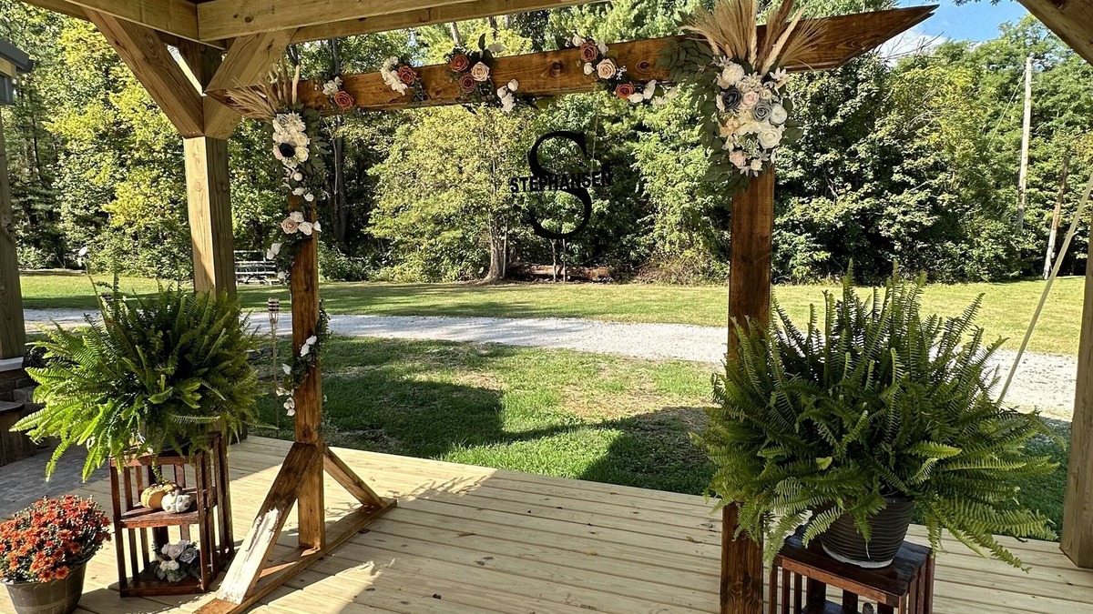 Patricksburg Cabin | Wedding Veranda and lodging at Cataract Falls Lodge
