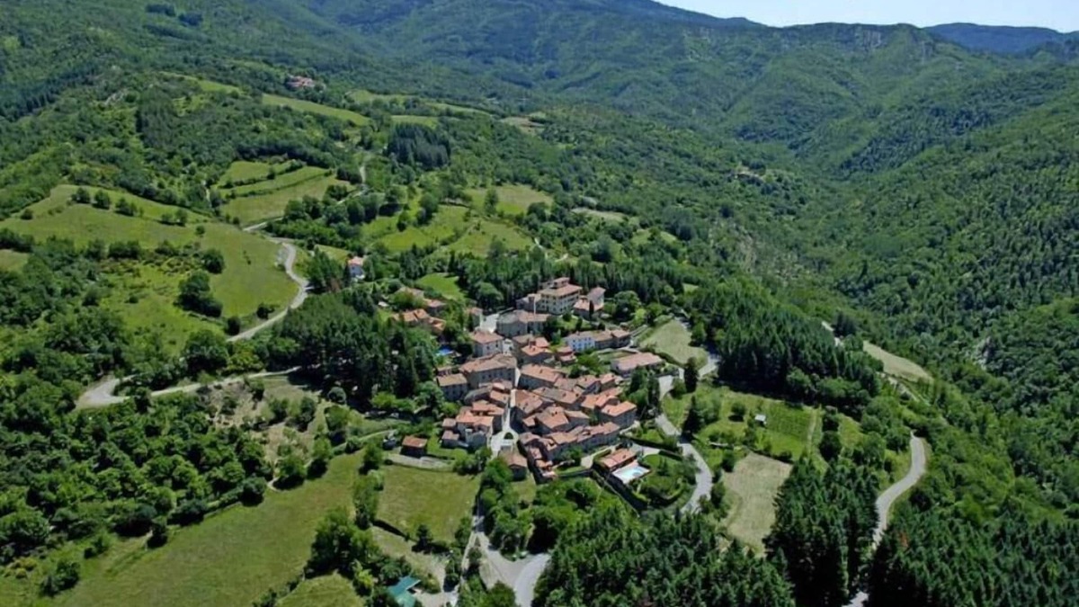 Moggiana Villa | WEDDINGS VILLA 4 SEASONS 13 bedrooms, private exclusiv pool per 16/30 guests