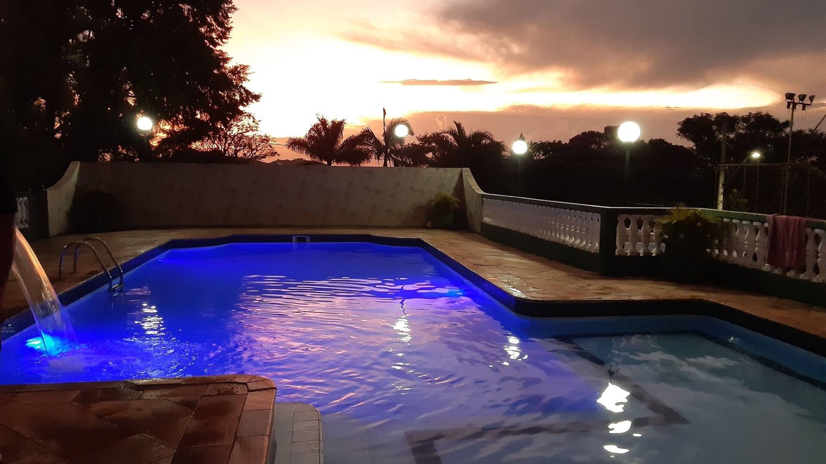 Sao Jose dos Campos House | WEEKEND, HOLIDAY AND CORPORATE EVENT PACKAGES