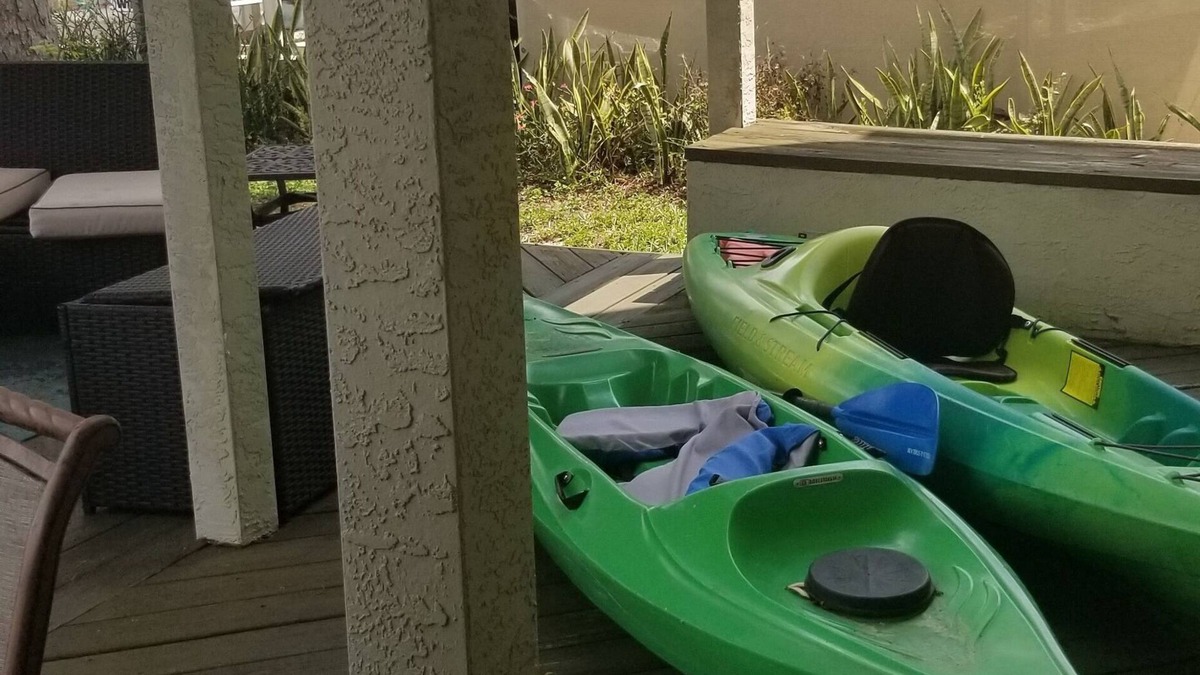 Weeki Wachee Gardens Apartment | Weeki Wachee Quiet Getaway