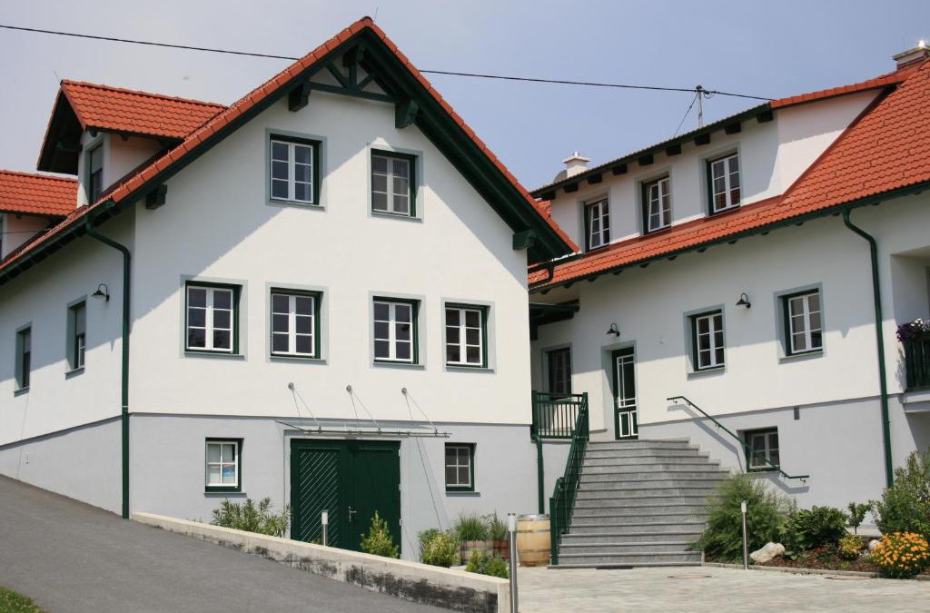 Eisenberg an der Pinka Apartment | Weingut Rennhofer