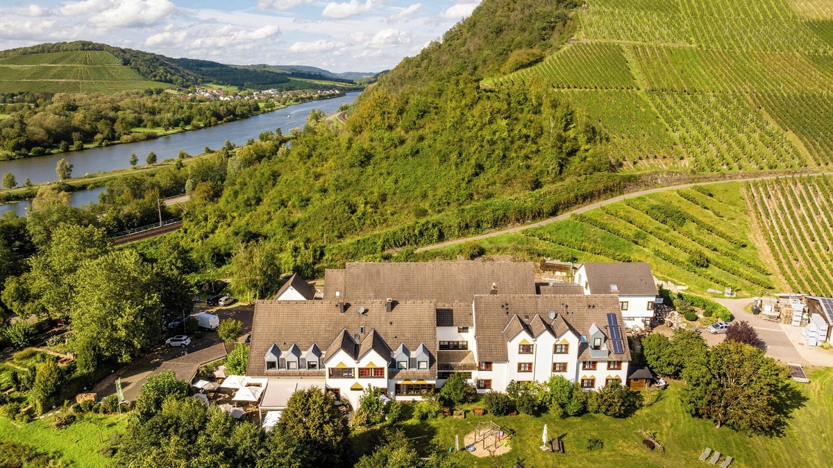 Ockfen Hotel | Weinhotel Klostermühle