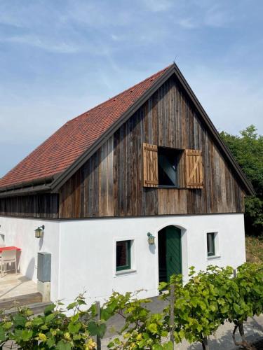 Roschitz House | Weinkeller Röschitz